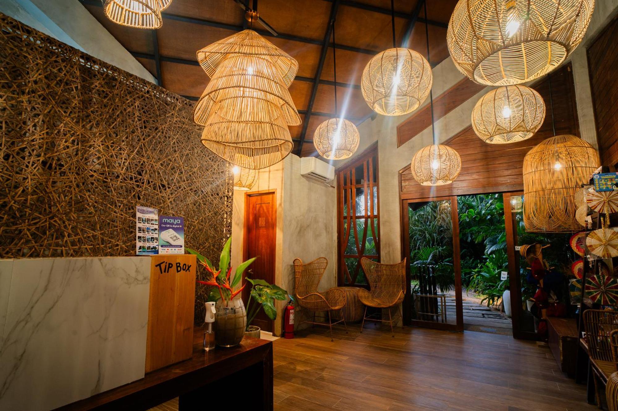 Nacpan Beach Villas Managed By H Hospitality Group El Nido Exterior photo